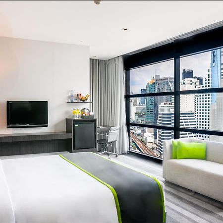 Holiday Inn Bangkok Sukhumvit By Ihg Екстериор снимка