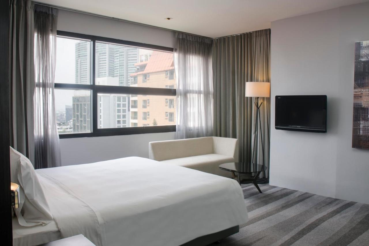 Holiday Inn Bangkok Sukhumvit By Ihg Екстериор снимка