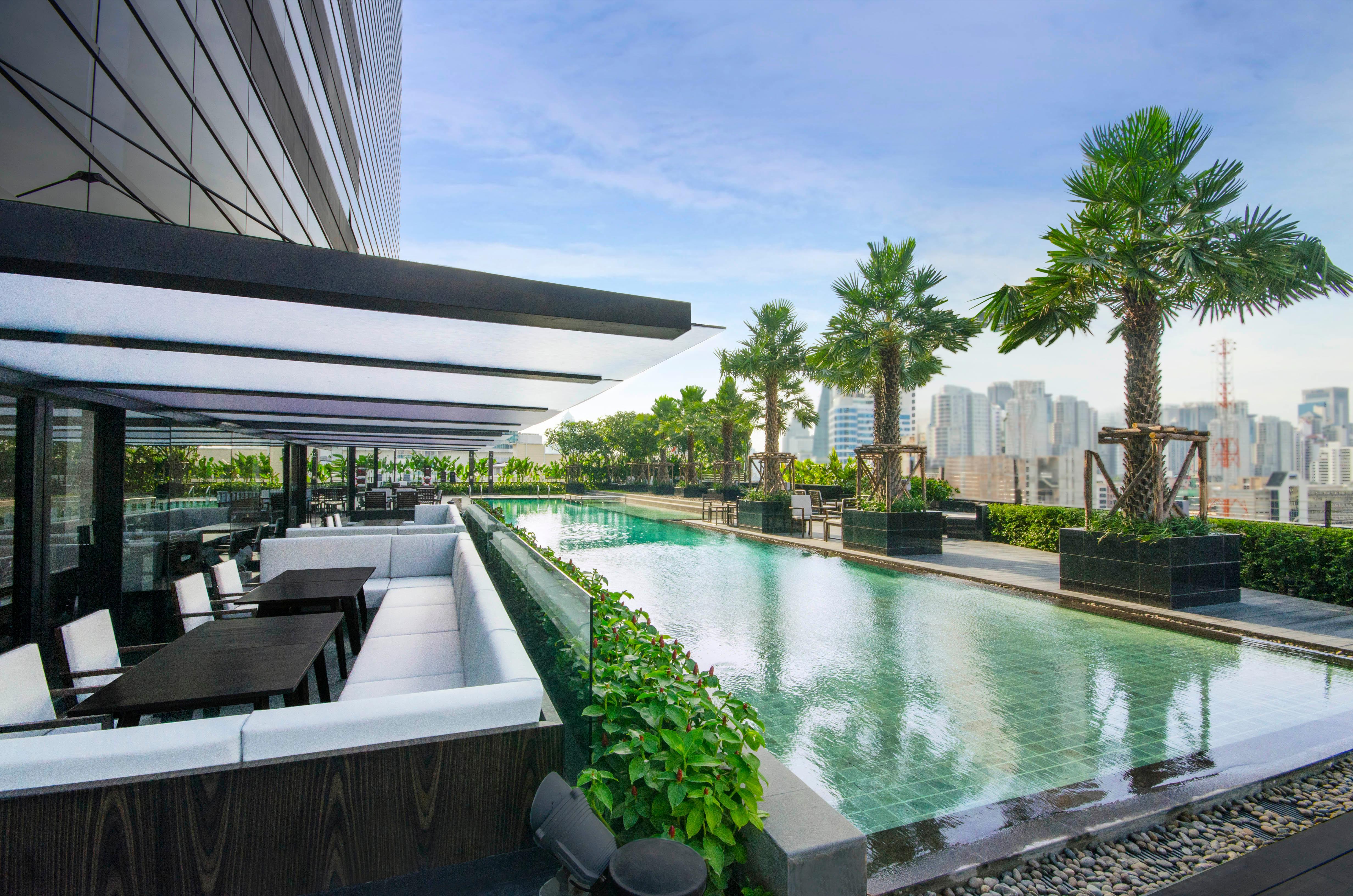 Holiday Inn Bangkok Sukhumvit By Ihg Екстериор снимка