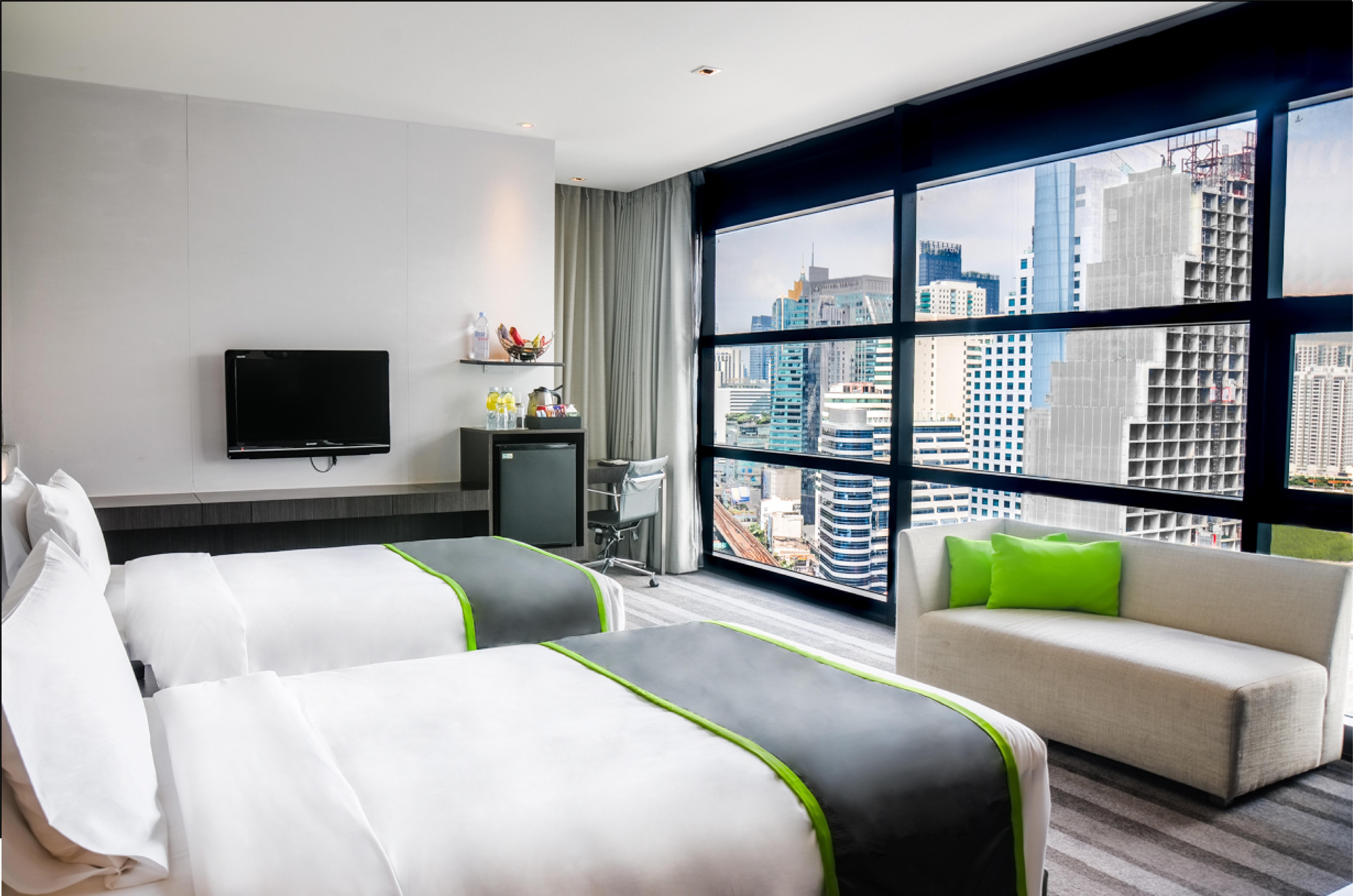Holiday Inn Bangkok Sukhumvit By Ihg Екстериор снимка